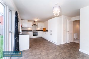 Kitchen/Diner- click for photo gallery